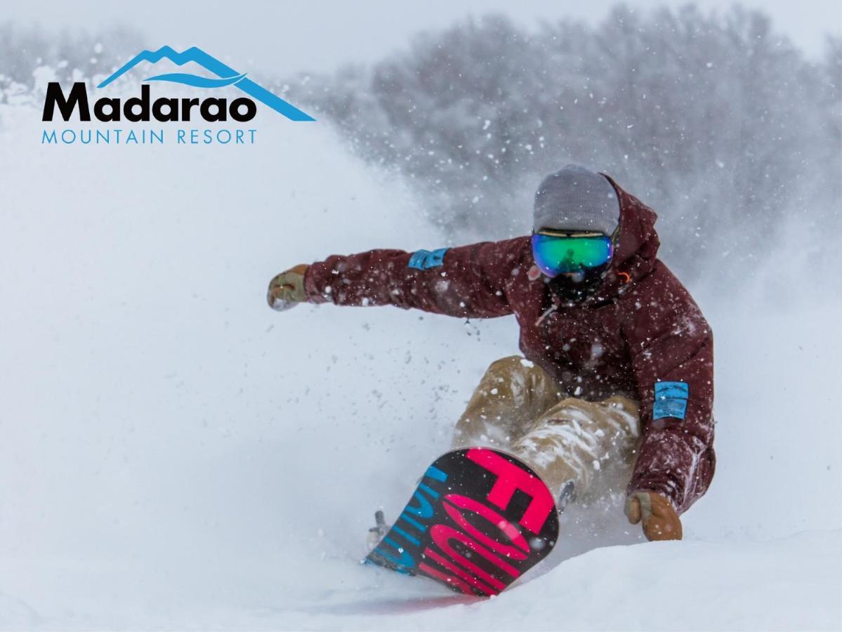 Madarao Kogen Hotel Iiyama Bagian luar foto